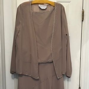 Alfred Angelo 18W Formal 3 piece dress